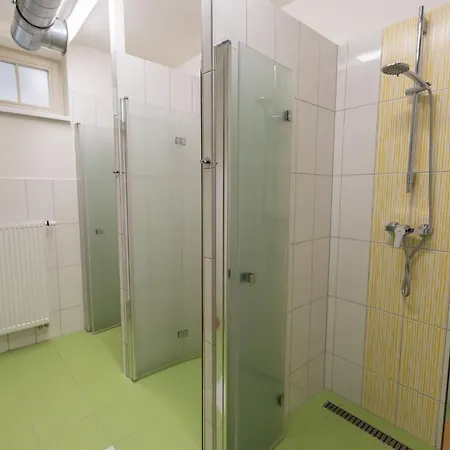 Capsule Andel Centre Spirit Vandrarhem